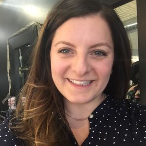 Meet your Posher, Dara